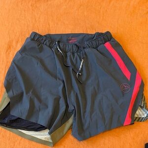 LaSportiva Women’s Shorts Flow 5in Size small